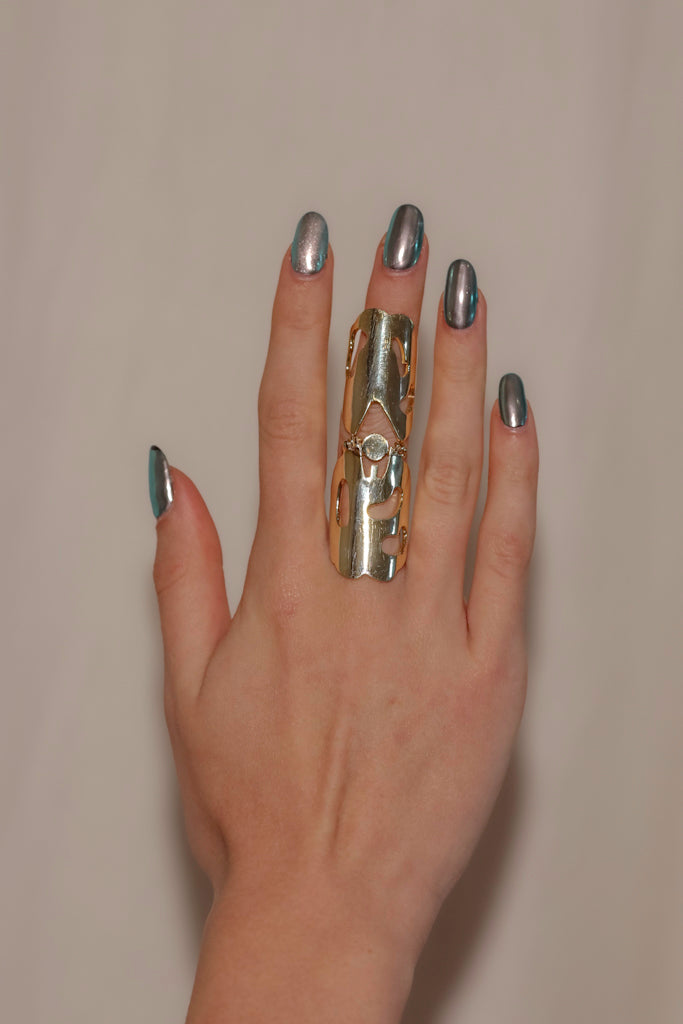 THÉRÈSE RING